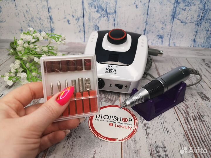 Аппарат для маникюра педикюра