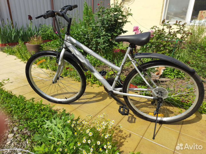 Велосипед 18 скоростей серо-белый