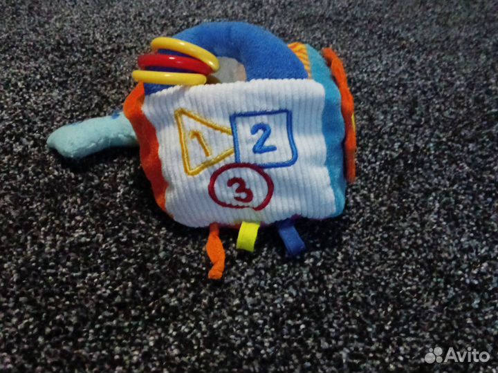 Развивающие игрушки