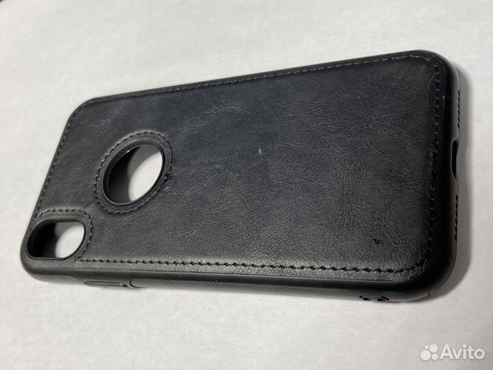 Чехол на iPhone XR