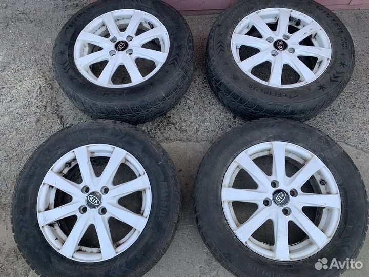Солярис Рио 195/65R15 4/100 et 45 Dia 54,1
