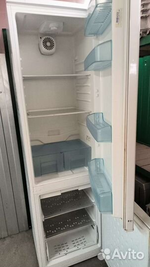 Холодильник Веко двухкамерный