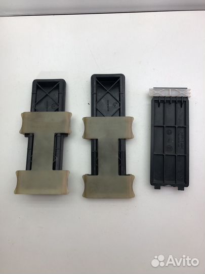 Крышка салонного фильтра Мерседес