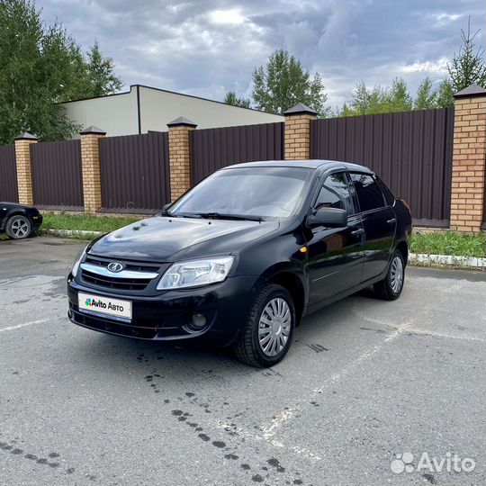 LADA Granta 1.6 МТ, 2012, 169 999 км