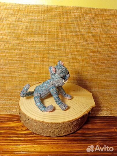 Игрушка из бисера