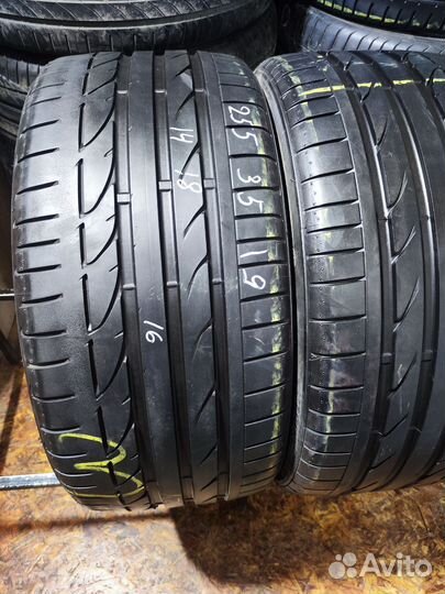 Bridgestone Potenza S001 255/35 R19 110Z