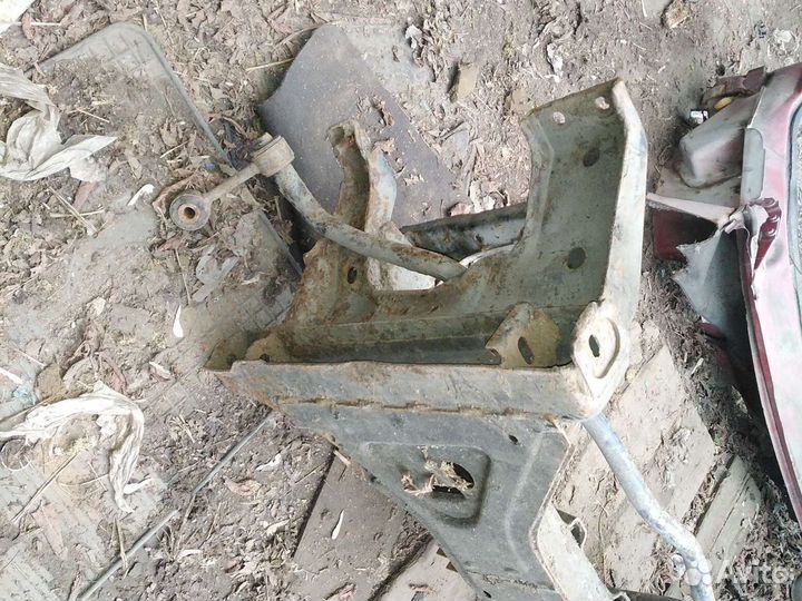 Подрамник передний Volkswagen Transporter T4