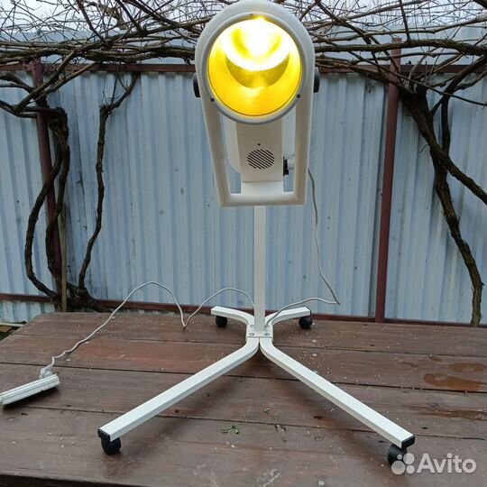 Лампа Биоптрон