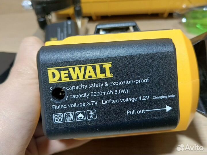 Лазерный уровень Dewalt 4 d 360 16 линии