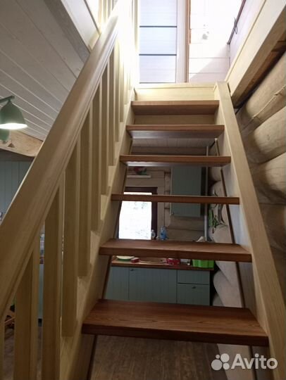 Изготовление и установка деревянных лестниц