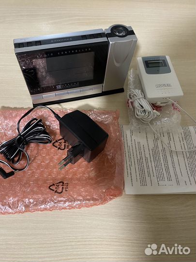 Метеостанция Oregon Scientific Часы с проекцией