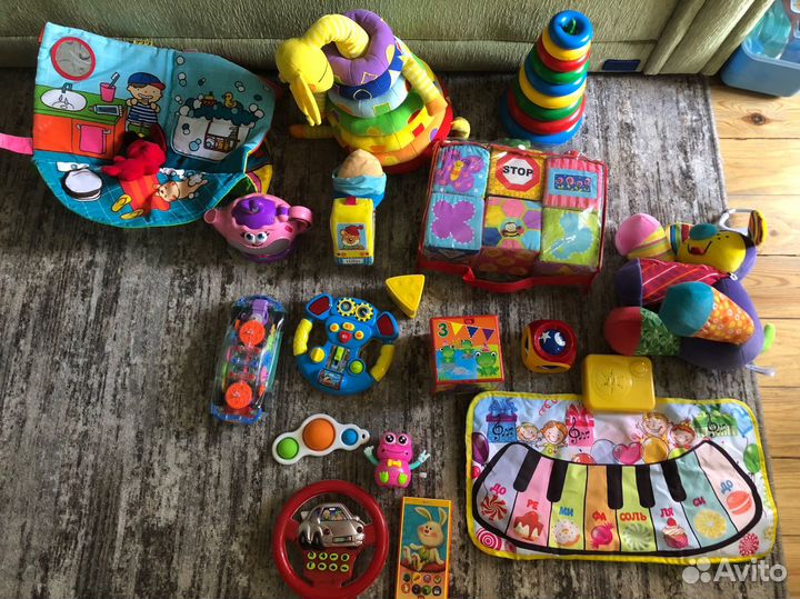 Развивающие игрушки пакетом 1+