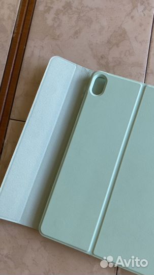 Чехол на iPad Air 4 и iPad Air 5