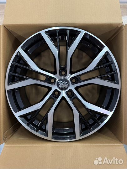 Новые диски R18 на Toyota Camry / RAV4