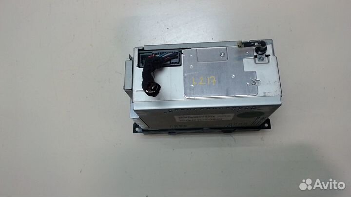 Магнитола Jeep Commander, 2006