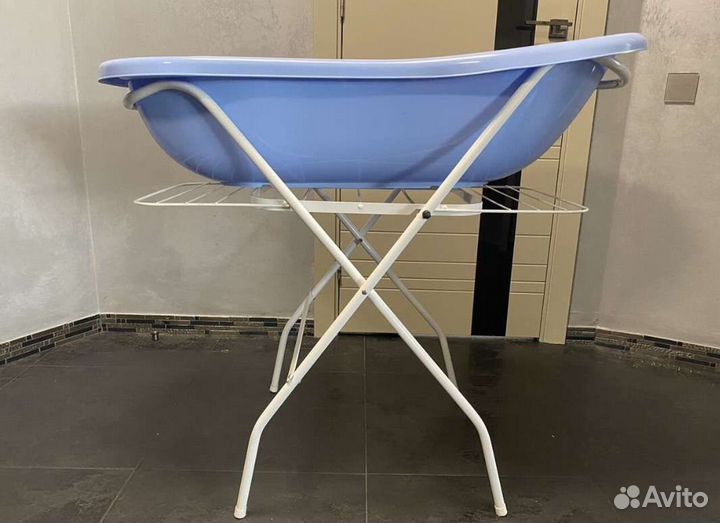 Ванна с подставкой