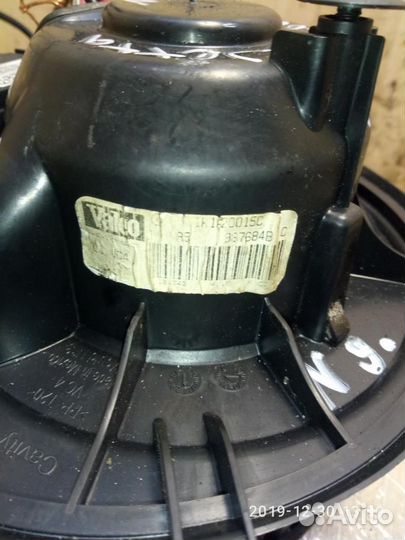 Моторчик печки Skoda Octavia