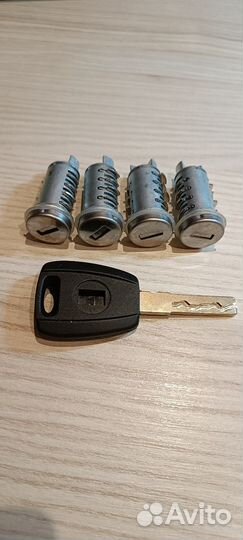 Личинки замков Fiat Doblo Cargo Punto Panda Palio