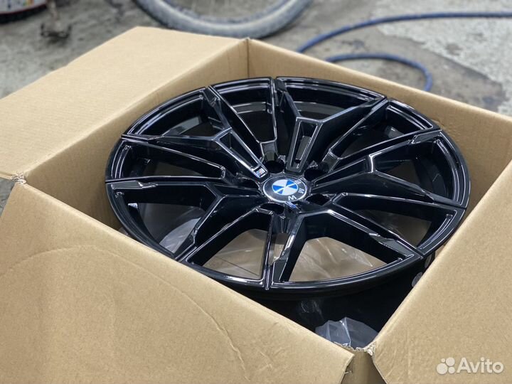 Диски r19 Стиль M для BMW 5 g30