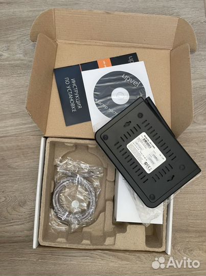 Роутер Upvel UR-319BN