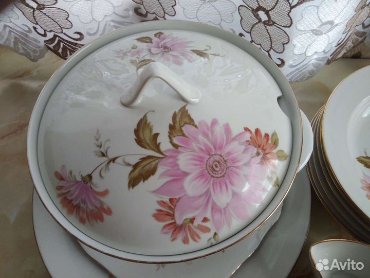 Столовый сервиз