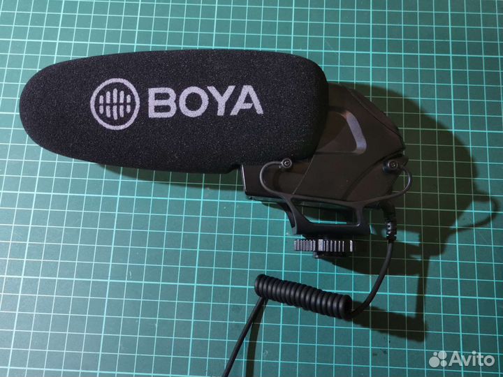 Направленный микрофон Boya