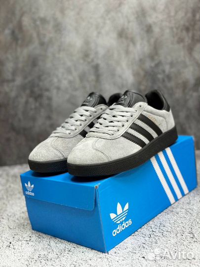 Adidas мужские кроссовки