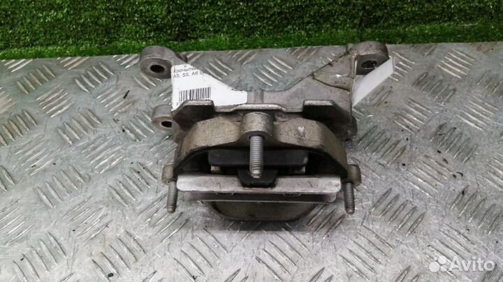 Подушка АКПП Audi A4