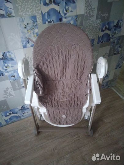 Стульчик для кормления berny