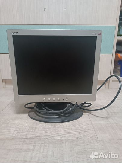 Мониторы Acer и Sony