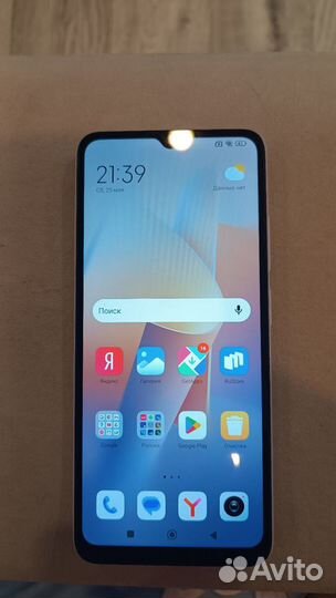 Xiaomi Redmi, 4 ГБ