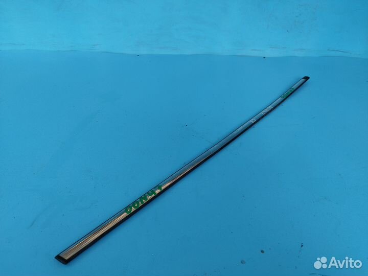 Уплотнитель стекла для Opel Astra H