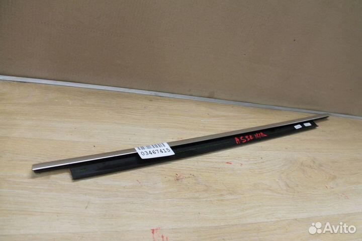 Молдинг стекла задней правой двери Audi A5 S5 8T C