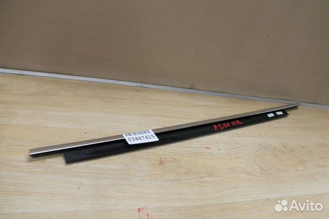 Молдинг стекла задней правой двери Audi A5 S5 8T C