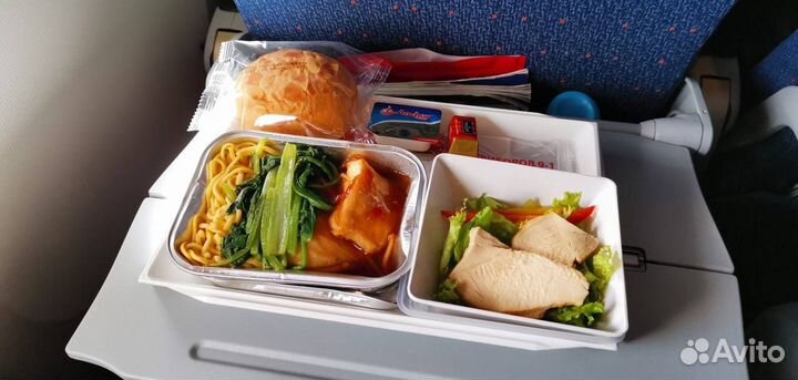 Сборщик обедов/укладчик готовой еды