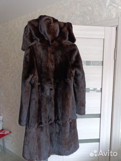 Шуба норковая с капюшоном