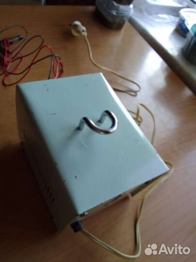 Зарядное устройства