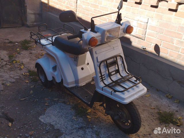 Скутер Хонда Lead 50 двухместный с доставкой