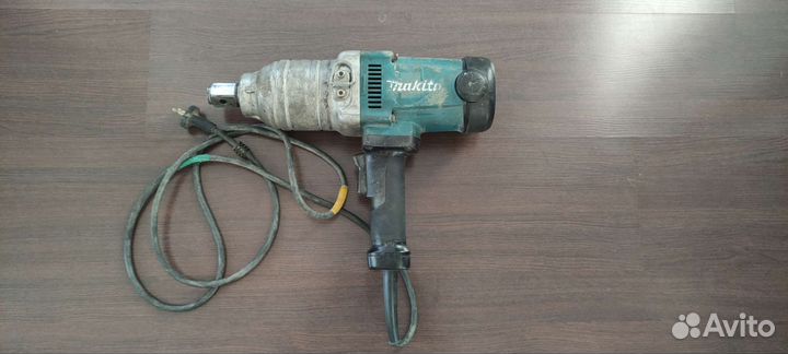Гайковерт электрический makita tw 1000