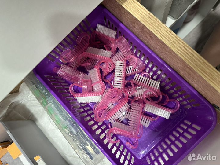 Материалы для маникюра