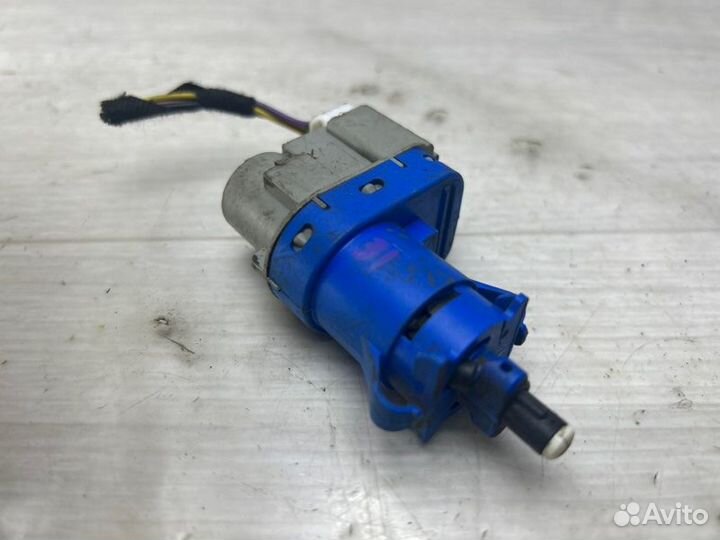 Датчик тормозной педали Ford Transit 8