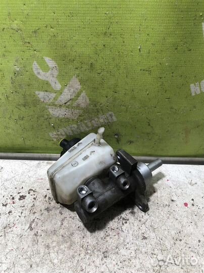 Цилиндр тормозной главный Рено Логан