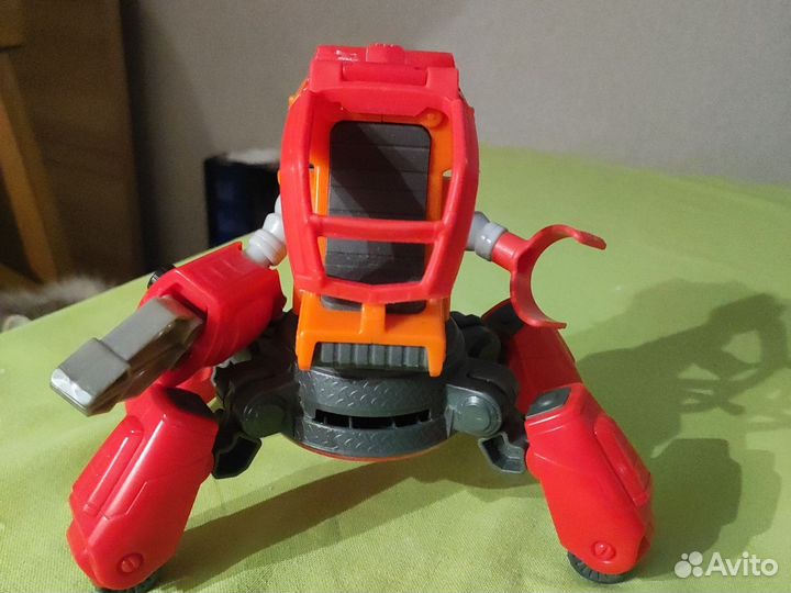 Игрушка робот