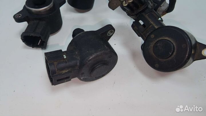 Датчик клапан холостого хода Nissan