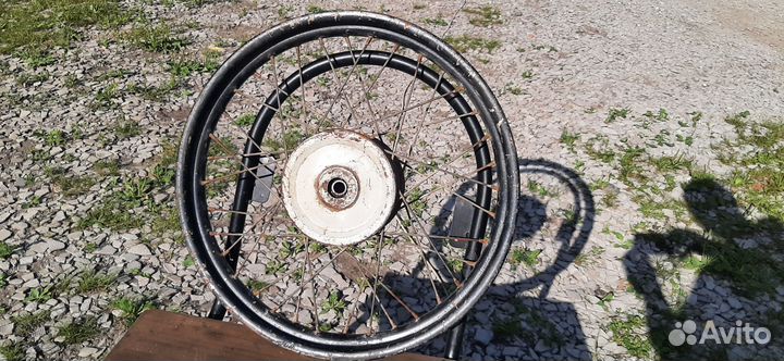 Заднее колесо мотоцикла Минск с звездой