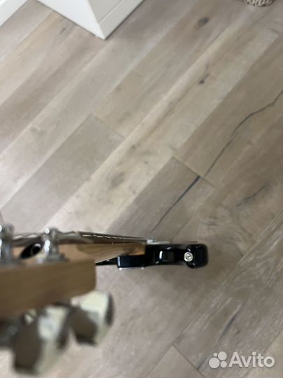 Электрогитара fender squier bullet stratocaster