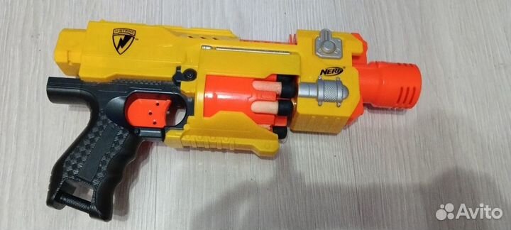 Продам бластер Nerf