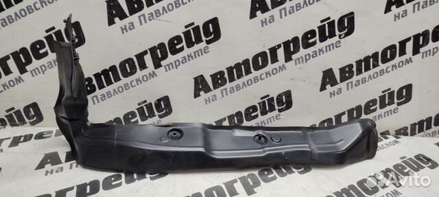 Пыльник крыла правый Audi A7 4G CGW 12.03.2012