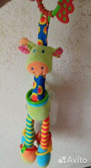Игрушки подвеска развивающие