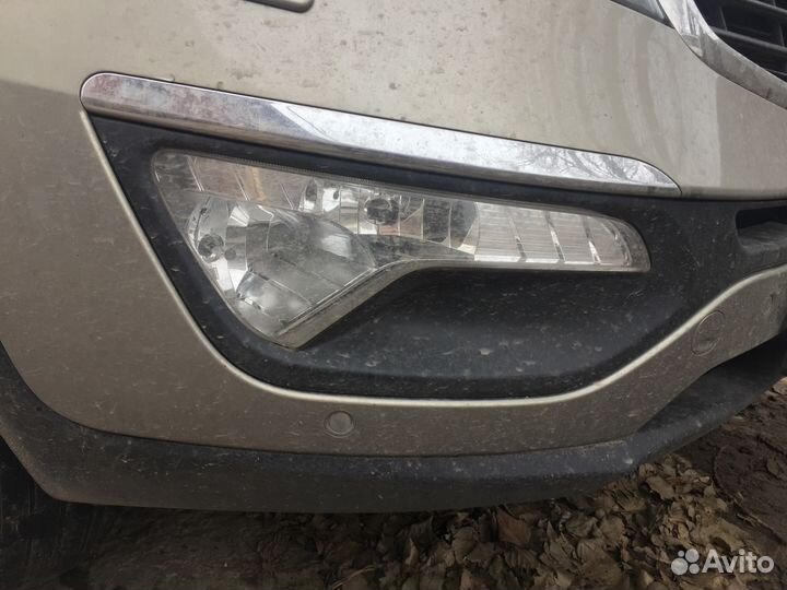 Фара противотуманная правая Kia Sportage